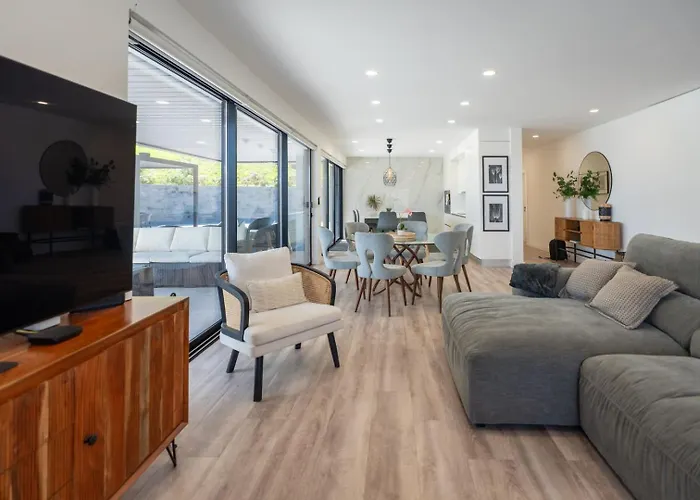 Casa Pura Vida - Heated Pool And Sea View Βίλα Πόντα Ντελγκάντα