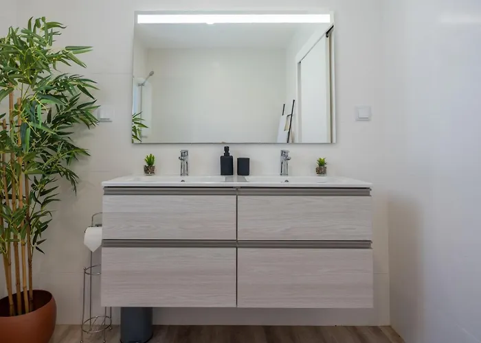 Βίλα Casa Pura Vida - Heated Pool And Sea View Πόντα Ντελγκάντα