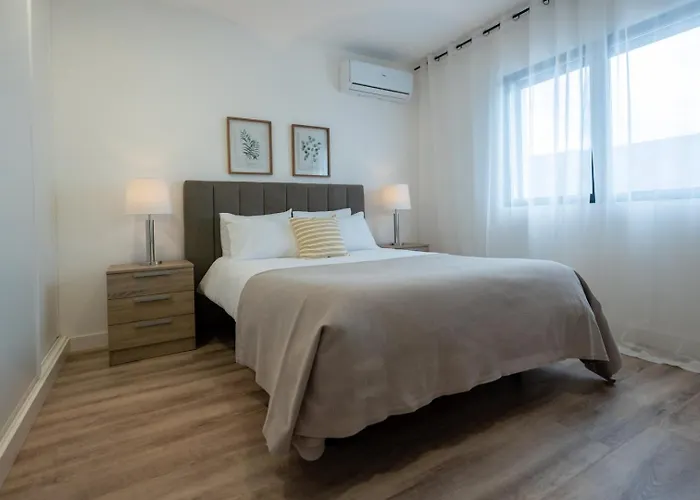 Casa Pura Vida - Heated Pool And Sea View Βίλα Πόντα Ντελγκάντα